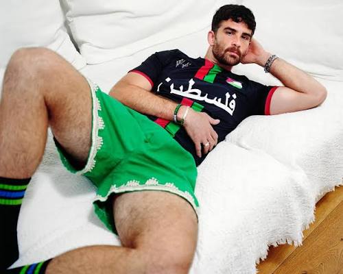 Satirical collage: Hasan in a relaxed, lace-trimmed frame